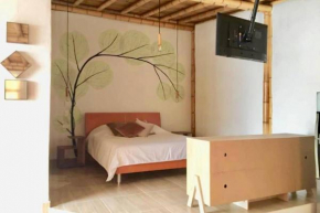 CARMELINO Cama & Vino, La Mesa